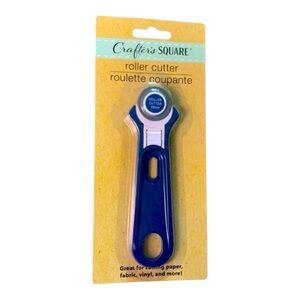 1~Crafter’s Square Roller Cutter